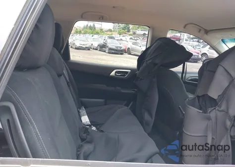 2015 Nissan Pathfinder Sv из США, поврежденный, VIN 5N1AR2MM2FC705100